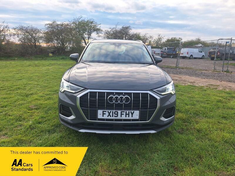 Audi Q3 Suv 2.0 Tfsi 40 Sport S Tronic Quattro Euro 6 Ss FX19FHY Grey #2