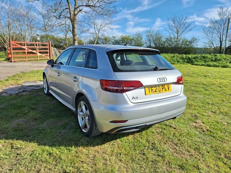 Audi A3 Hatchback 1.4 Tfsie 40 E-tron Sportback S Tronic E YE20PLV Silver #4