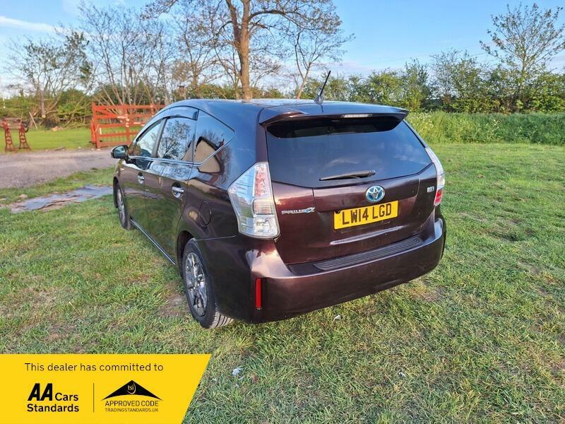 Toyota Prius+ Mpv 1.8 Vvt-h Excel Plus 201414 LW14LGD Red #3