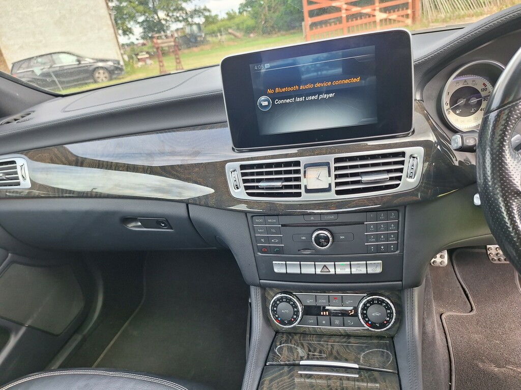 Mercedes-Benz CLS Cls220 Bluetec Amg Line Red #20