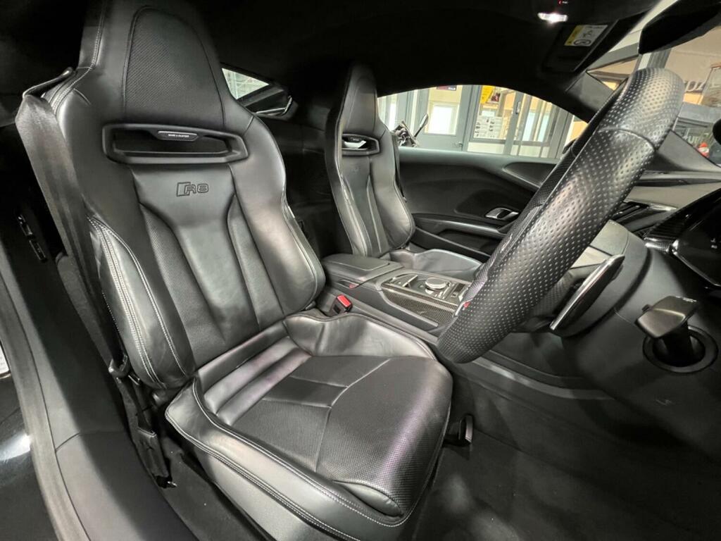 Audi R8 Coupe 5.2 Fsi V10 Performance Carbon Black 2019 Black #4