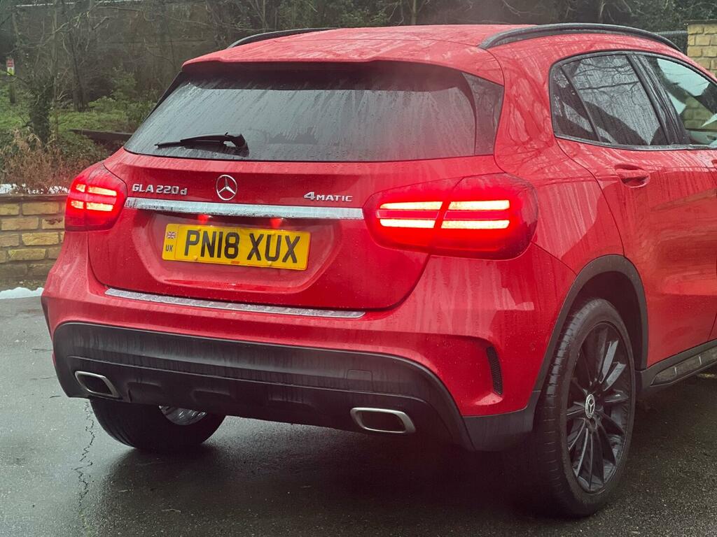 Mercedes-Benz GLA Class Suv 2.1 Gla220d Amg Line 2018 PN18XUX Red #4