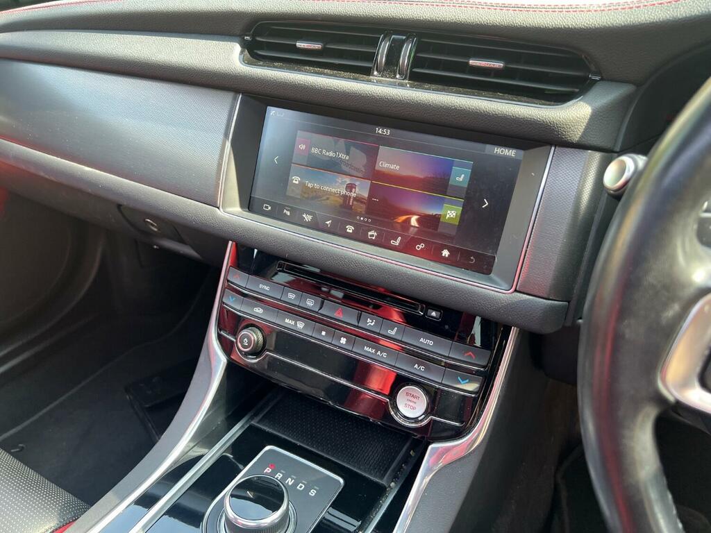 Jaguar XF Saloon 3.0 D V6 S 2017 Grey #4