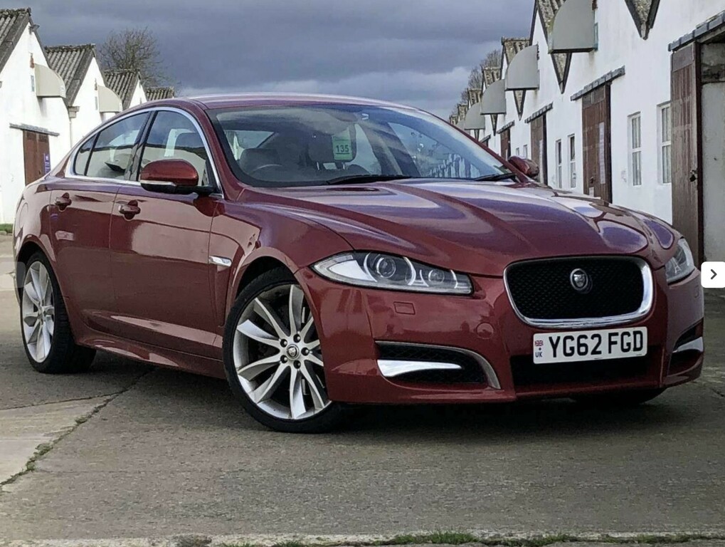 Jaguar XF Saloon 3.0 D S V6 Portfolio 2012 Red