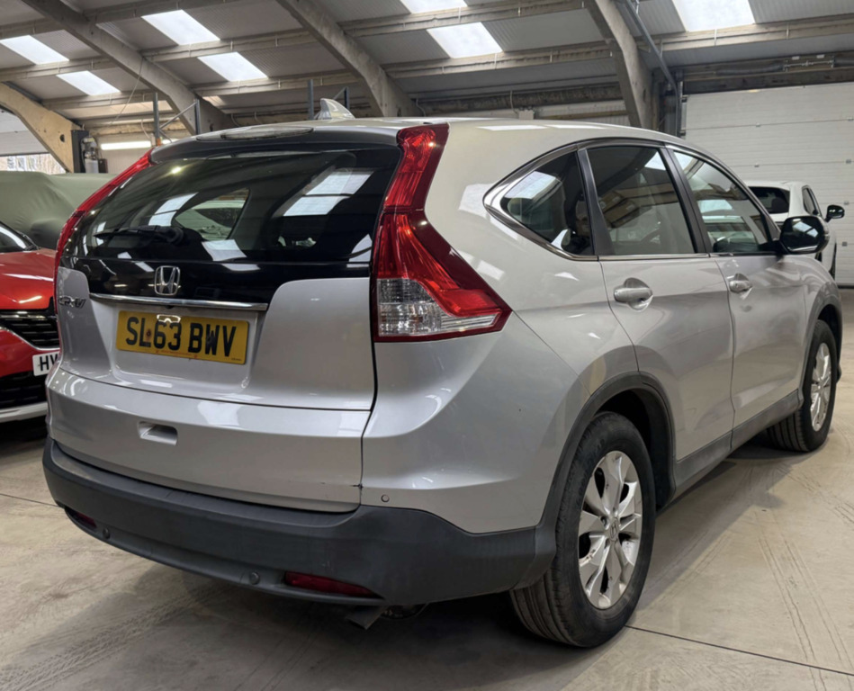 Honda Cr-V Suv 2.0 I-vtec Se 2013 SL63BWV Silver #2