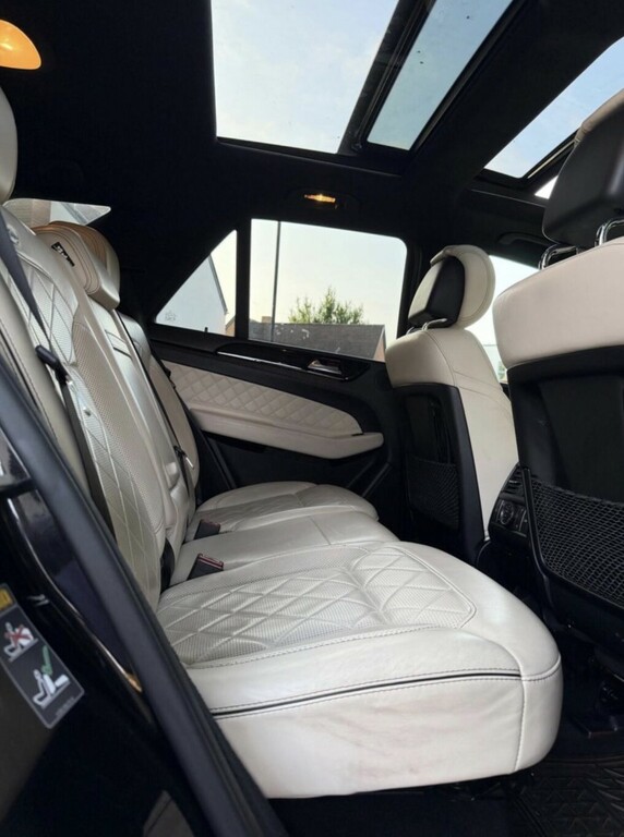 Mercedes-Benz GLE Class   #23