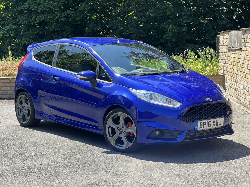 Ford Fiesta Hatchback 1.6 T Ecoboost St-2 2016 BP16XWJ Blue #2
