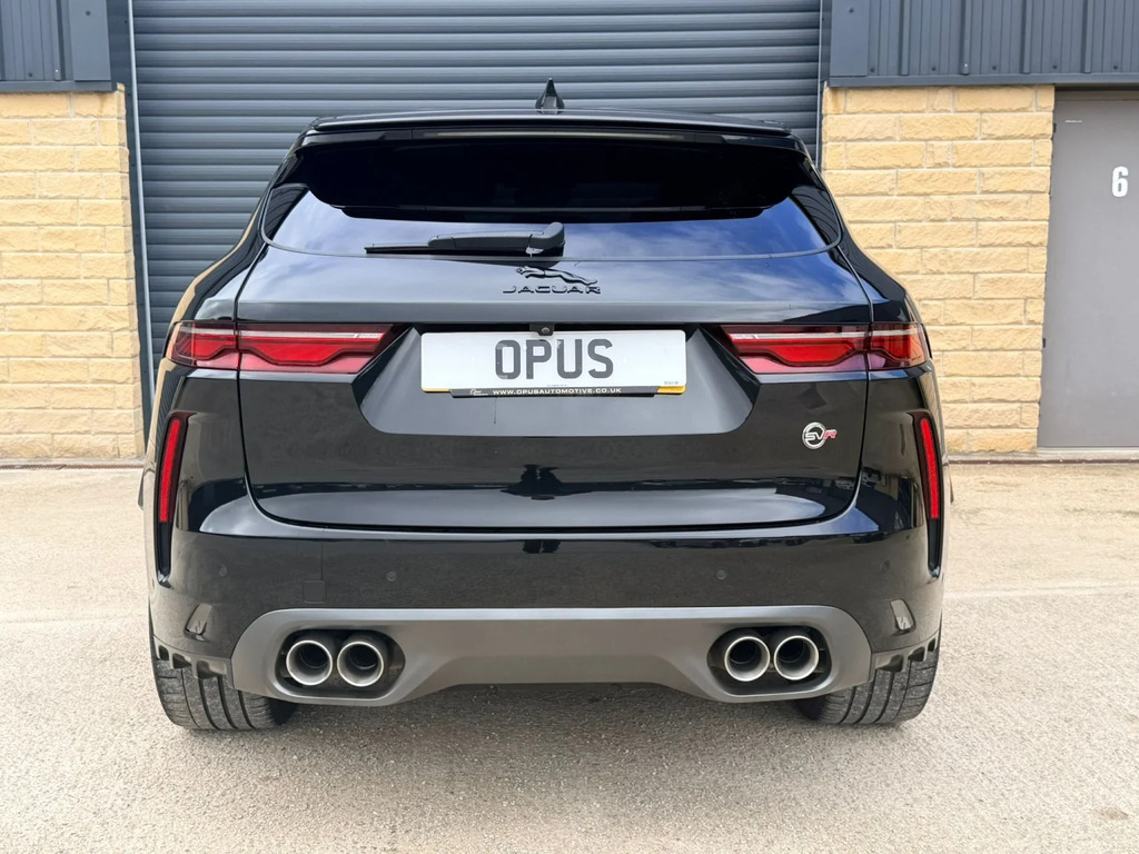 Jaguar F-Pace 5.0 P550 V8 Svr Black #5