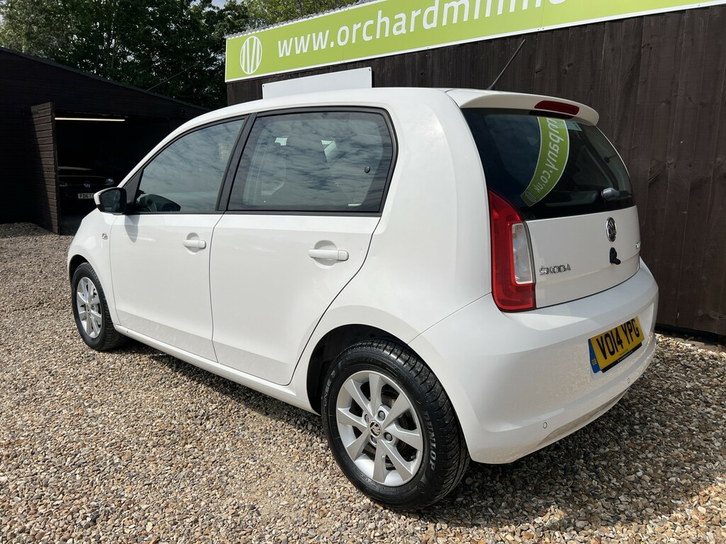 Skoda Citigo Hatchback 1.0 Mpi Greentech Elegance 2014 VO14YPG White #4