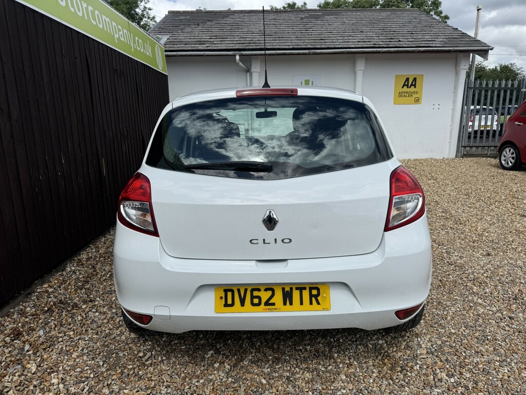 Renault Clio Hatchback 1.2 Expression 2012 DV62WTR White #4
