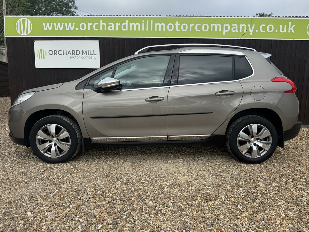 Peugeot 2008 Suv 1.2 Puretech Allure 2016 Grey #3
