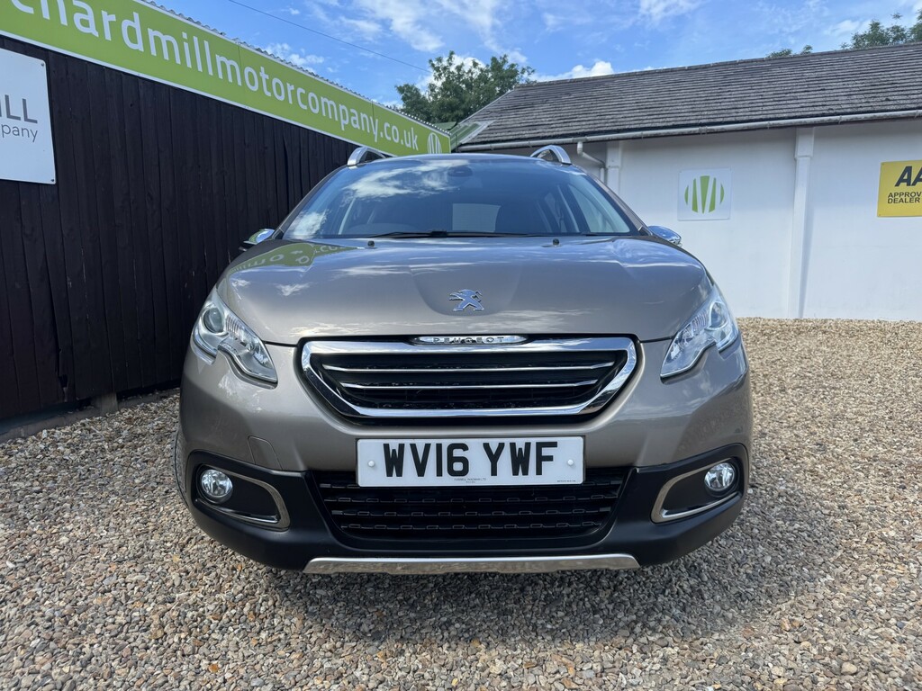 Peugeot 2008 Suv 1.2 Puretech Allure 2016 Grey #2