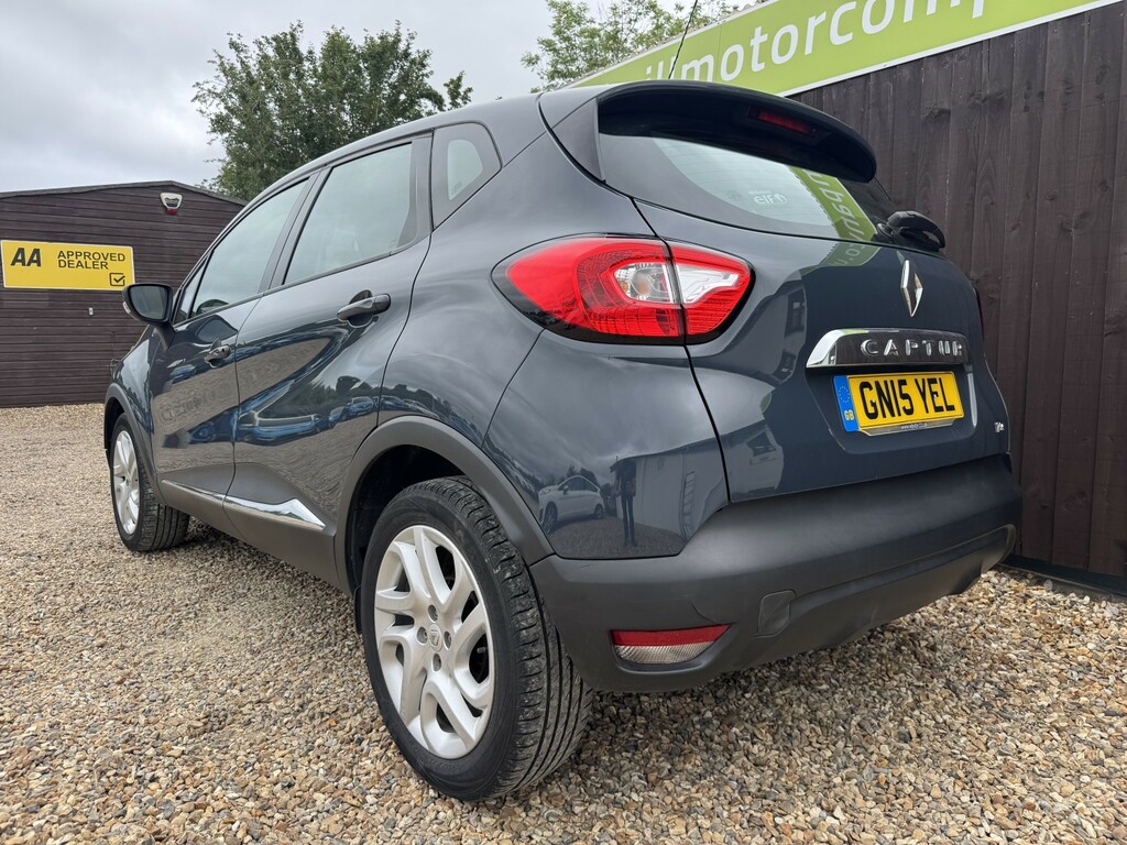 Renault Captur Suv 0.9 Dynamique Medianav Tce 90 Stop Start 20 GN15YEL Blue #4