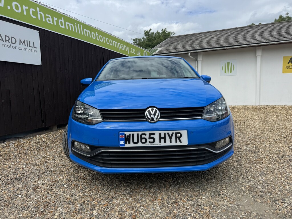 Volkswagen Polo Hatchback 1.2 Tsi Bluemotion Tech Sel 2015 WU65HYR Blue #2