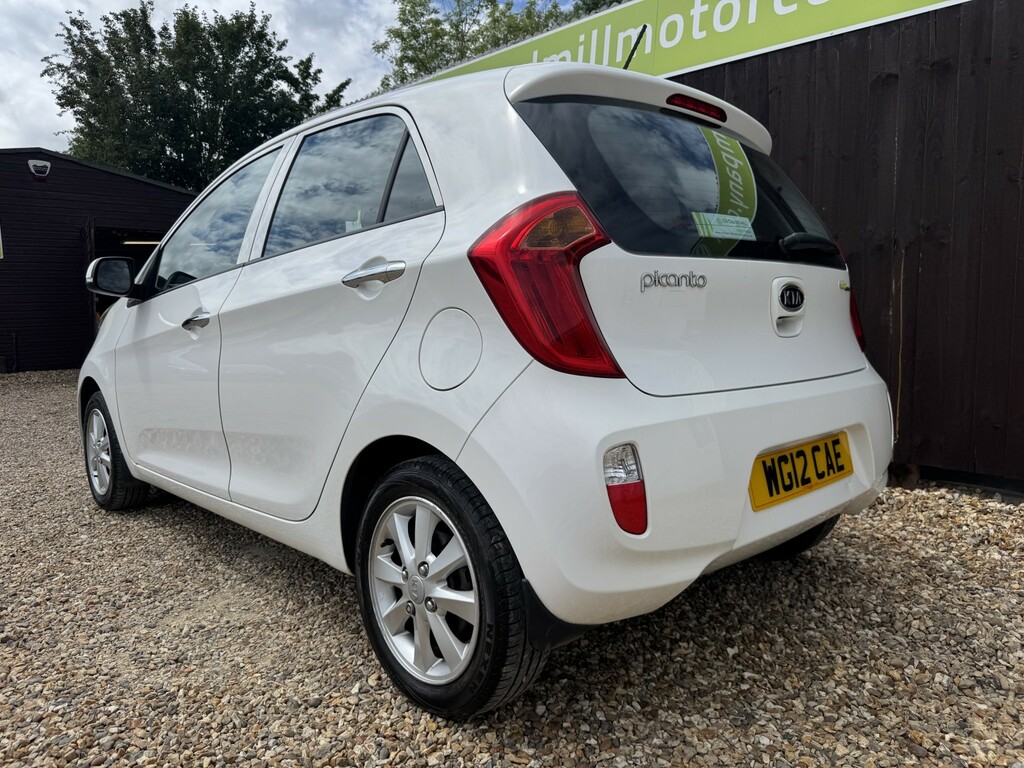 Kia Picanto Hatchback 1.3 Ecodynamics 2 2012 WG12CAE White #4