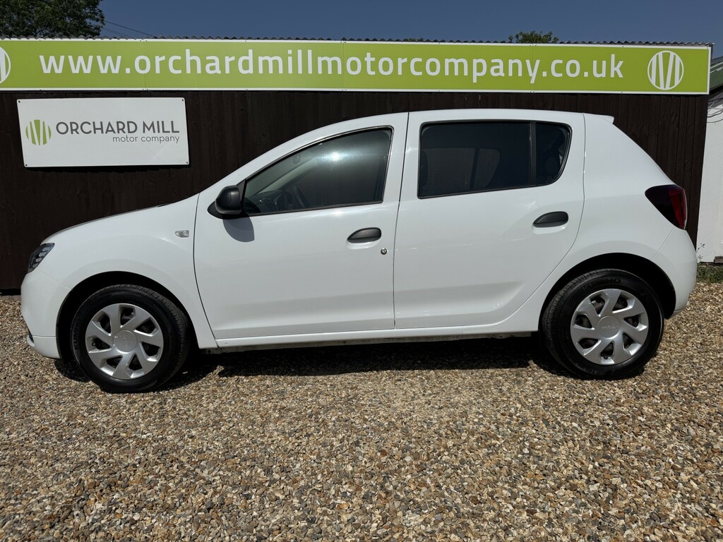Dacia Sandero 1.0 Ambiance Sce 75 White #3