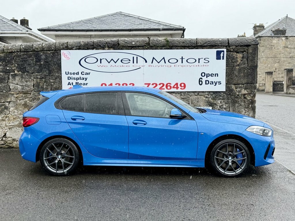 BMW 1 Series 1.5L M Sport SO69KTV Blue #3