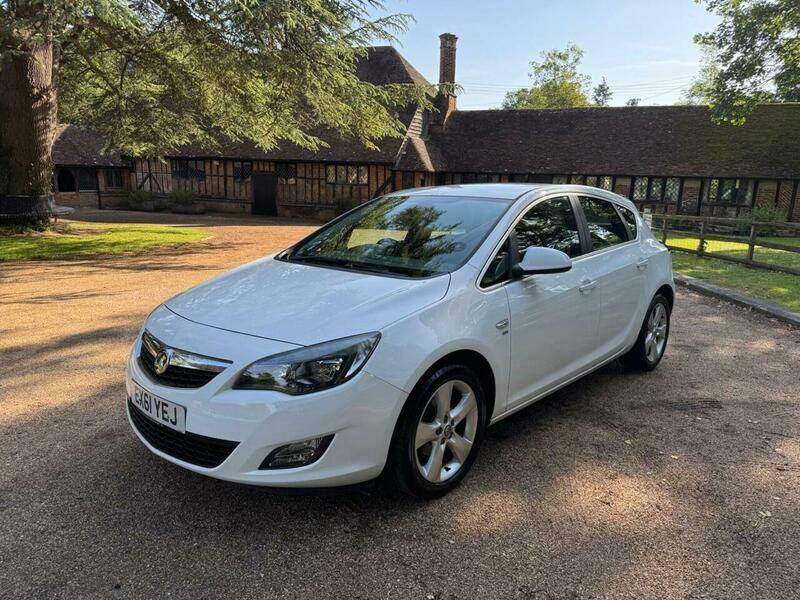 Vauxhall Astra 1.6 16V Sri Euro White #4