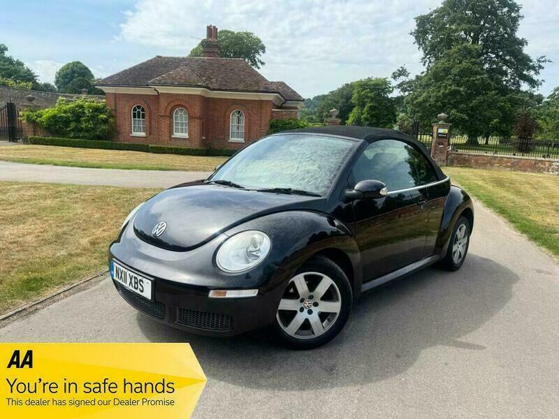 Volkswagen Beetle Luna 16V Beige #1