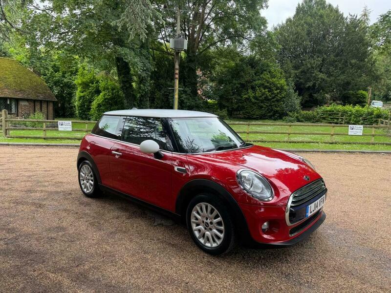 Mini Hatch 1.5 Cooper D Euro Red #5