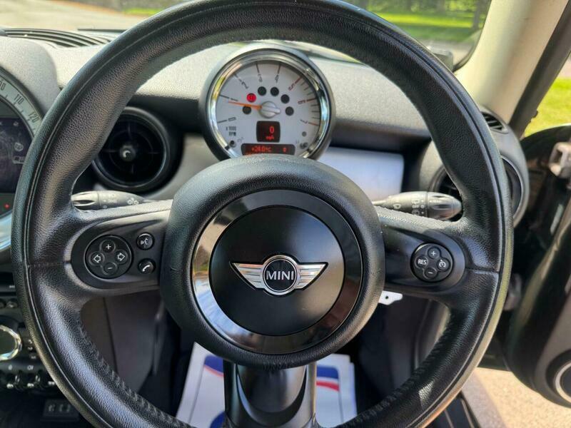 Mini Hatch 1.6 Cooper D Euro Green #4