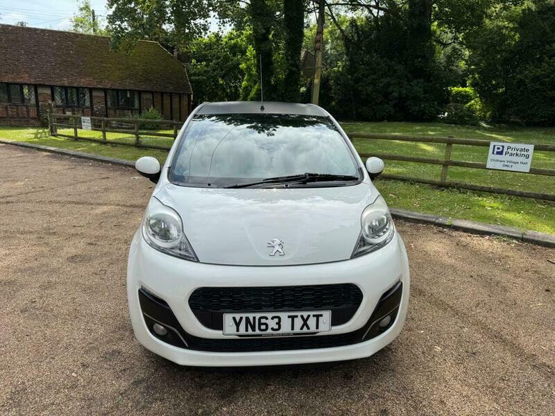 Peugeot 107 Active Red #14
