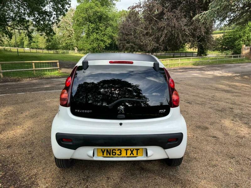 Peugeot 107 Active Red #17