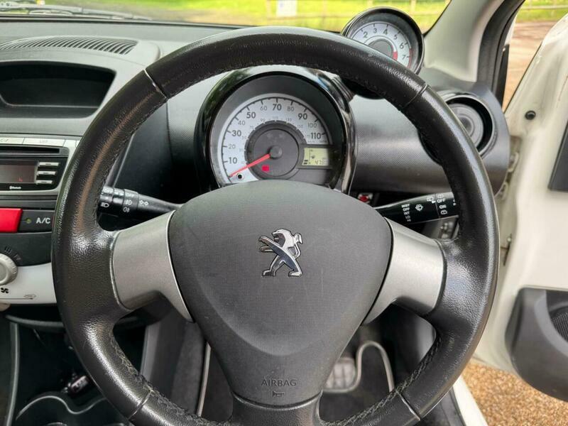 Peugeot 107 Active Red #23