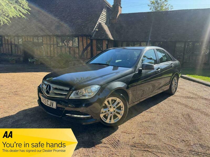 Mercedes-Benz C Class 1.6 C180 Blueefficiency Executive Black