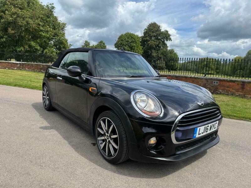 Mini Convertible 1.5 Cooper Euro 6 Black #2