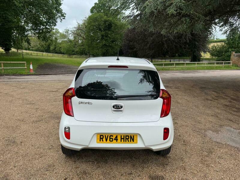 Kia Picanto White #14
