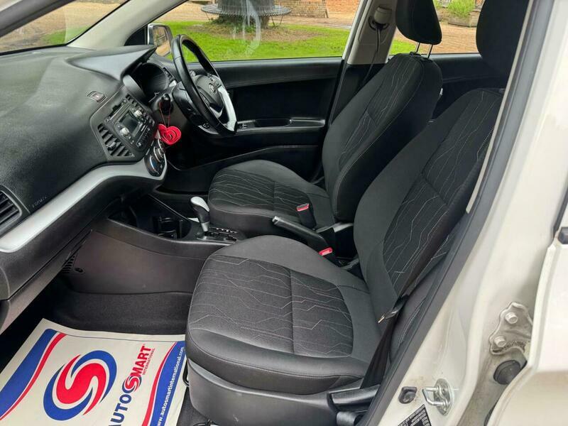 Kia Picanto White #28