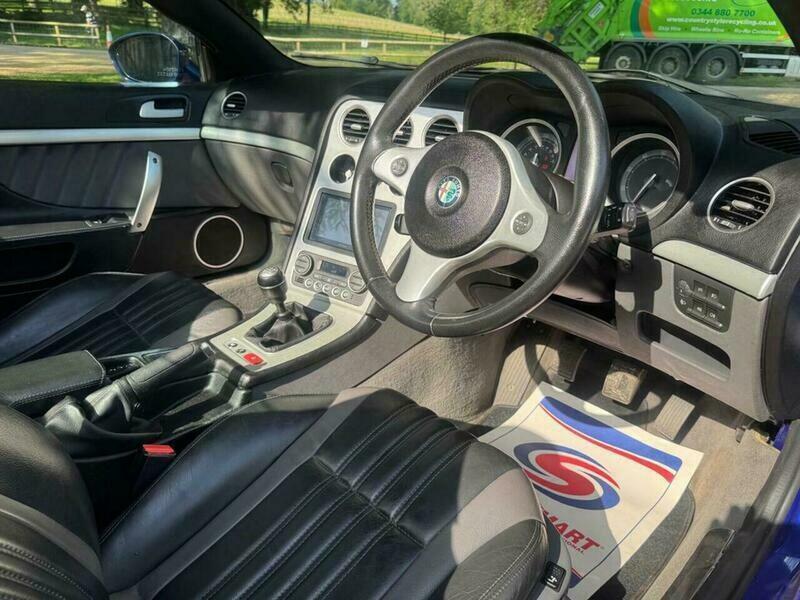 Alfa Romeo Spider 3.2 Jts V6 Q4 35800 Miles Fsh Rare Car Black #24