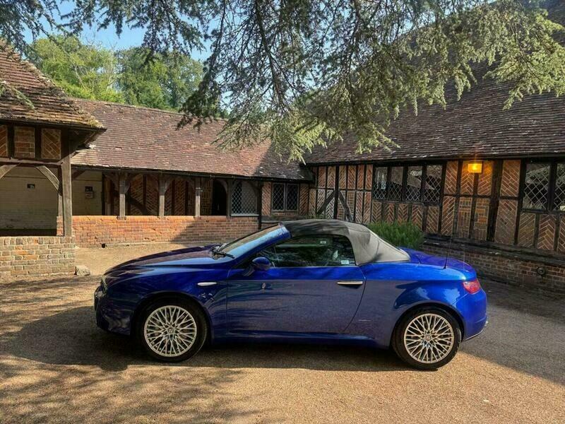 Alfa Romeo Spider 3.2 Jts V6 Q4 35800 Miles Fsh Rare Car Black #8