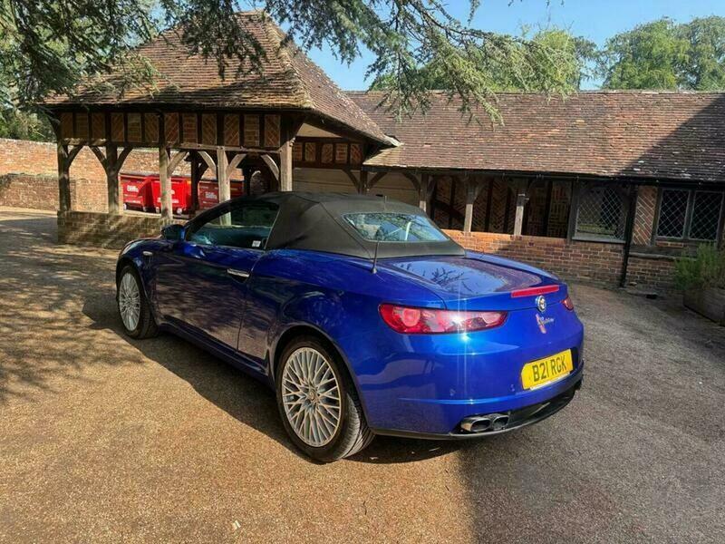 Alfa Romeo Spider 3.2 Jts V6 Q4 35800 Miles Fsh Rare Car Black #7