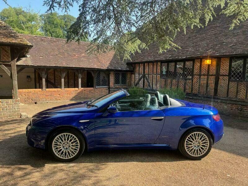 Alfa Romeo Spider 3.2 Jts V6 Q4 35800 Miles Fsh Rare Car Black #19