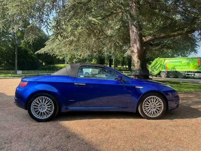 Alfa Romeo Spider 3.2 Jts V6 Q4 35800 Miles Fsh Rare Car Black #10