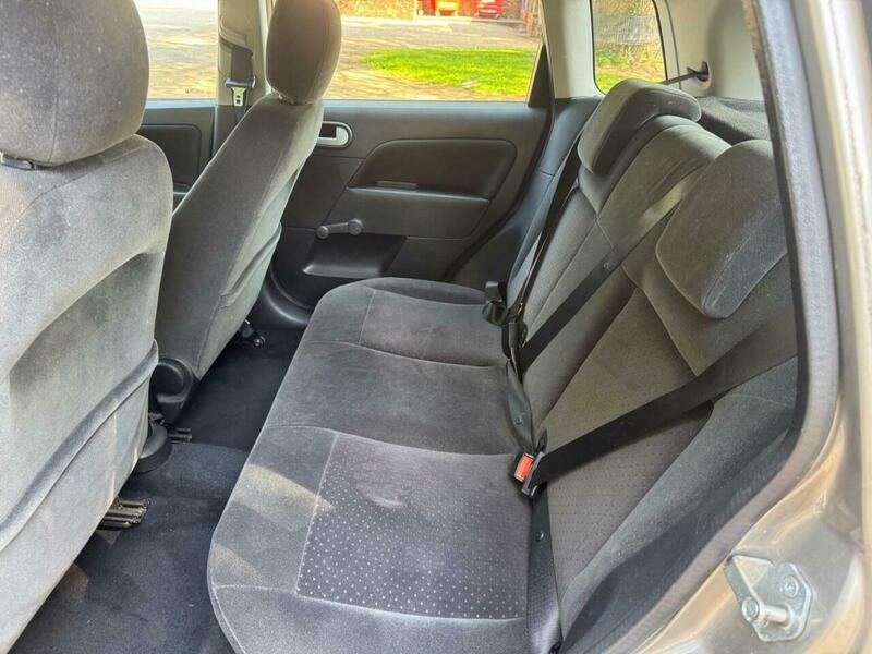 Ford Fiesta Hatchback 1.4 Zetec 200454 Green #14