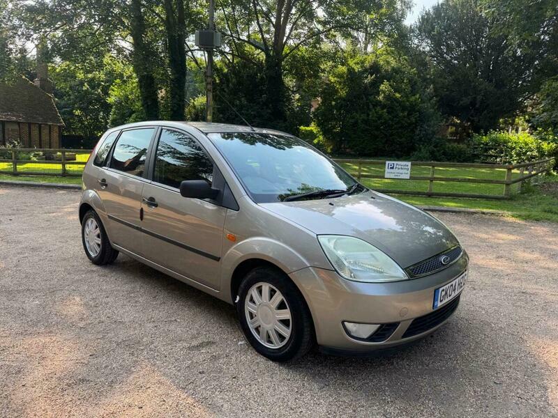 Ford Fiesta Hatchback 1.4 Zetec 200454 Green #2