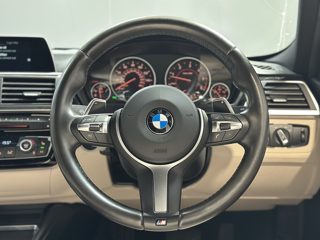 BMW 3 Series 320D Xdrive M Sport Black #19