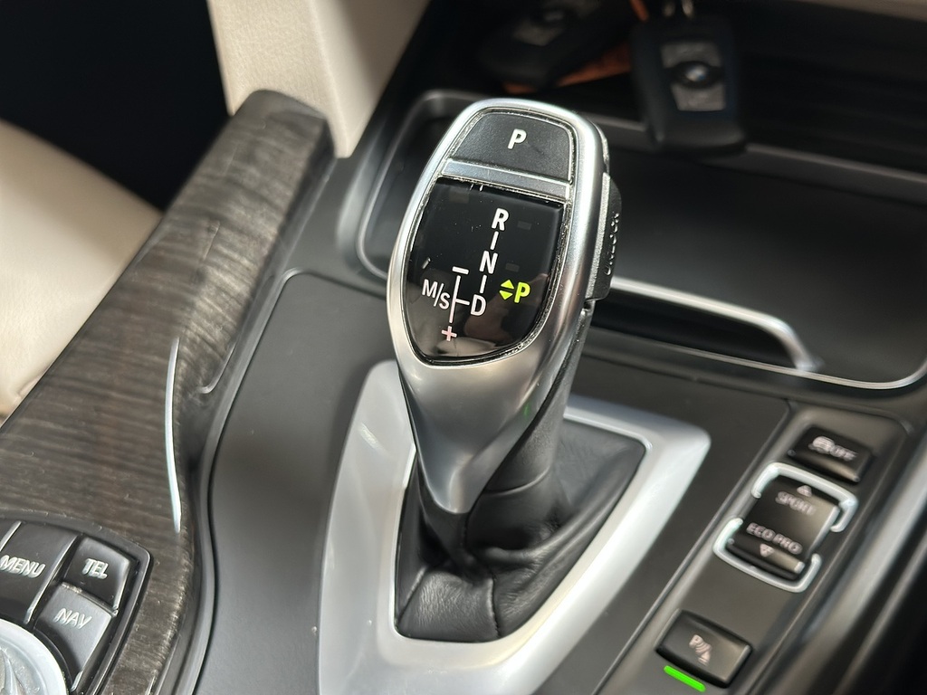 BMW 3 Series 320D Xdrive M Sport Black #26