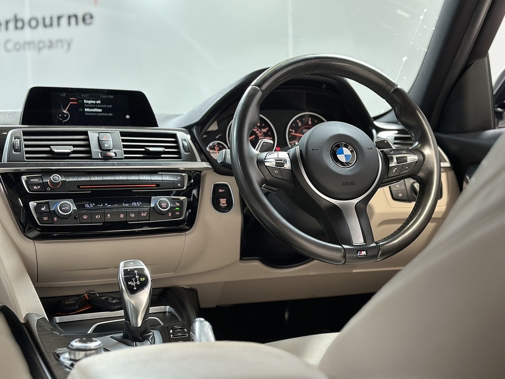 BMW 3 Series 320D Xdrive M Sport Black #38