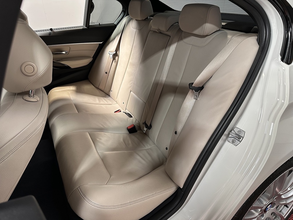 BMW 3 Series 320D Xdrive M Sport Black #12