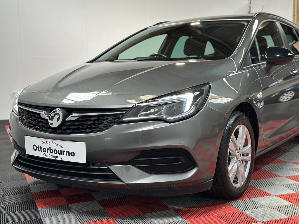Vauxhall Astra 1.2 Turbo 130 Ultimate Yellow #27