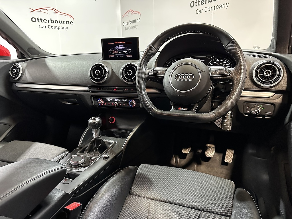 Audi A3 Tfsi S Line Red #4