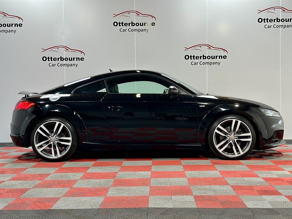 Audi TT Tfsi S Line Black #5
