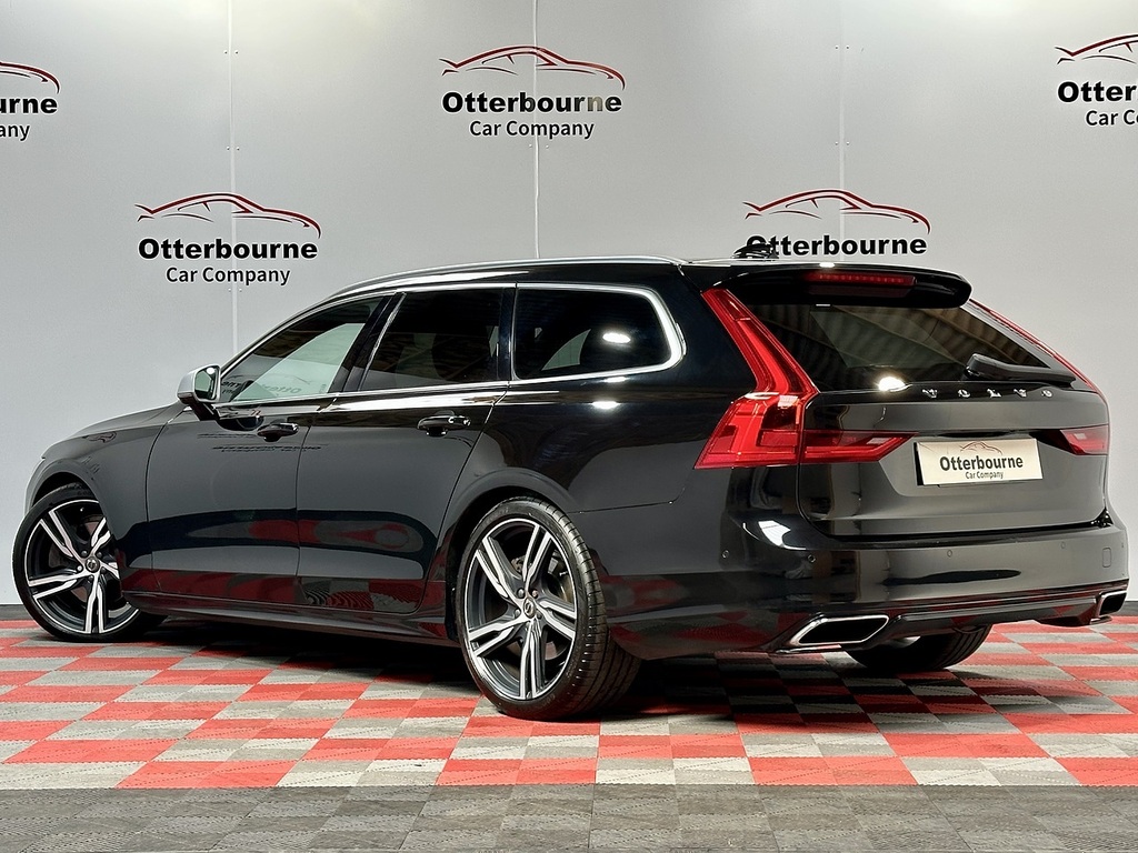 Volvo V90 D5 Powerpulse R-design Pro Black #3
