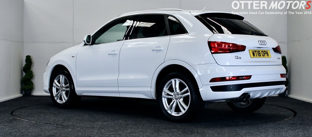 Audi Q3 Suv 1.4 Tfsi Cod S Line Edition - Ulez Compliant White #4