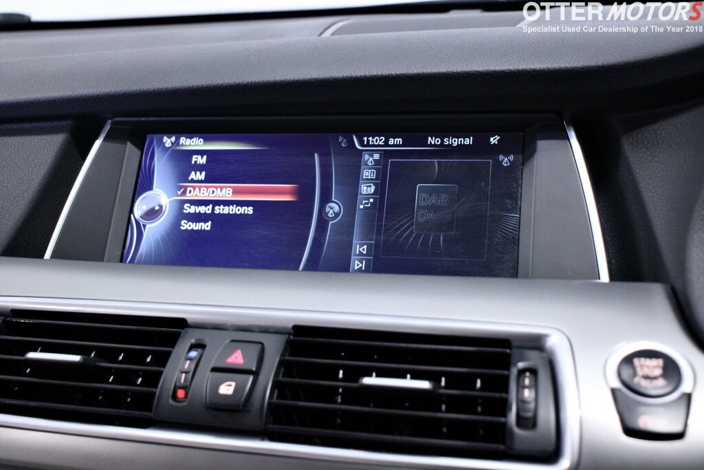 BMW 5 Series Gran Turismo 530D Luxury White #28