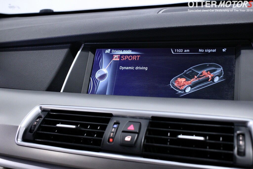 BMW 5 Series Gran Turismo 530D Luxury White #30